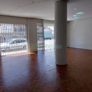 Loja com 87m², no bairro Centro em Caxias do Sul para Comprar