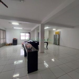 Sala com 80m², no bairro Pio X em Caxias do Sul para Alugar
