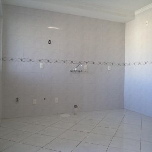 Apartamento com 83m², 2 dormitórios, 1 vaga, no bairro Sagrada Família em Caxias do Sul para Alugar
