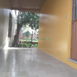 Casa, 4 dormitórios, 1 vaga, no bairro Rio Branco em Caxias do Sul para Comprar