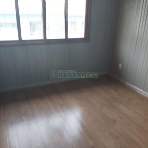 Casa, 4 dormitórios, 1 vaga, no bairro Rio Branco em Caxias do Sul para Comprar