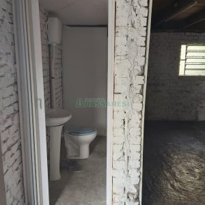 Casa, 4 dormitórios, 1 vaga, no bairro Rio Branco em Caxias do Sul para Comprar