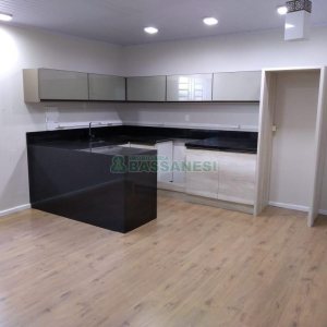 Casa Comercial com 300m², no bairro Bela Vista em Caxias do Sul para Alugar