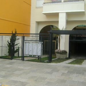 Apto Mobiliado com 34m², 1 dormitório, 1 vaga, no bairro São Pelegrino em Caxias do Sul para Alugar