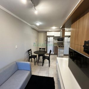 Apto Mobiliado com 34m², 1 dormitório, 1 vaga, no bairro São Pelegrino em Caxias do Sul para Alugar