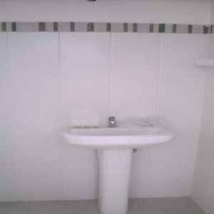 Loja com 300m², 1 vaga, no bairro Centro em Caxias do Sul para Alugar