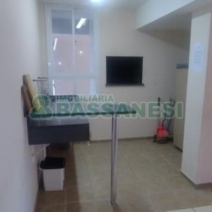 Apartamento com 63m², 2 dormitórios, 1 vaga, no bairro Madureira em Caxias do Sul para Comprar