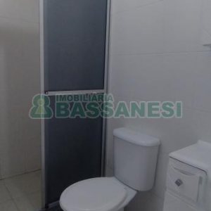 Apartamento com 63m², 2 dormitórios, 1 vaga, no bairro Madureira em Caxias do Sul para Comprar