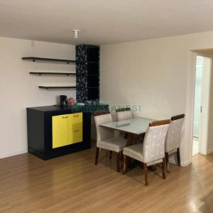 Apartamento com 83m², 2 dormitórios, 1 vaga, no bairro Villagio Iguatemi em Caxias do Sul para Comprar