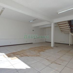 Loja com 117m², no bairro Centro em Caxias do Sul para Alugar