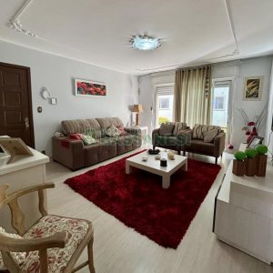 Apartamento com 124m², 3 dormitórios, 1 vaga, no bairro Rio Branco em Caxias do Sul para Comprar