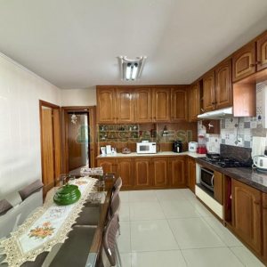 Apartamento com 124m², 3 dormitórios, 1 vaga, no bairro Rio Branco em Caxias do Sul para Comprar