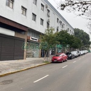 Sala com 150m², 1 vaga, no bairro Lourdes em Caxias do Sul para Alugar