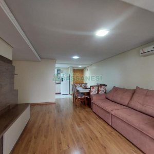 Apto Mobiliado com 92m², 2 dormitórios, 2 vagas, no bairro Centro em Caxias do Sul para Comprar