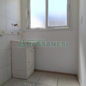 Apto Mobiliado com 55m², 1 dormitório, 1 vaga, no bairro Lourdes em Caxias do Sul para Alugar