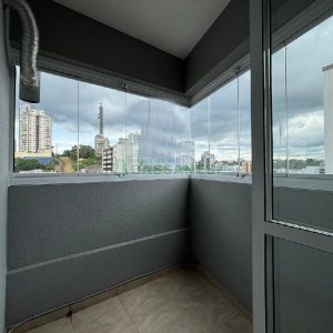 Apto Mobiliado com 55m², 1 dormitório, 2 vagas, no bairro Lourdes em Caxias do Sul para Alugar