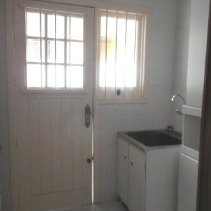 Casa com 250m², 3 dormitórios, 2 vagas, no bairro Petrópolis em Caxias do Sul para Alugar