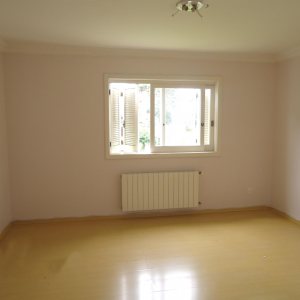 Casa com 250m², 3 dormitórios, 2 vagas, no bairro Petrópolis em Caxias do Sul para Alugar