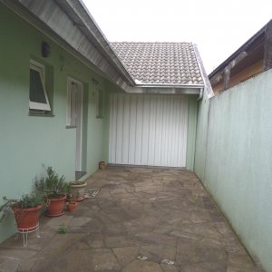 Casa com 250m², 3 dormitórios, 2 vagas, no bairro Petrópolis em Caxias do Sul para Alugar