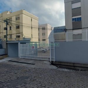 Apto Mobiliado com 77m², 2 dormitórios, 1 vaga, no bairro Rio Branco em Caxias do Sul para Alugar