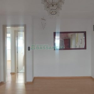 Apto Mobiliado com 77m², 2 dormitórios, 1 vaga, no bairro Rio Branco em Caxias do Sul para Alugar