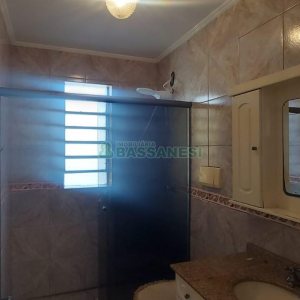 Apto Mobiliado com 77m², 2 dormitórios, 1 vaga, no bairro Rio Branco em Caxias do Sul para Alugar