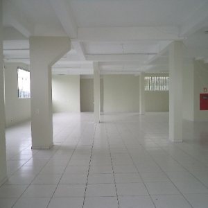 Loja com 354m², no bairro Bela Vista em Caxias do Sul para Alugar