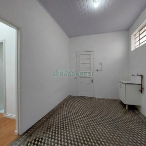Loja com 150m², no bairro São Pelegrino em Caxias do Sul para Alugar