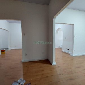 Loja com 150m², no bairro São Pelegrino em Caxias do Sul para Alugar