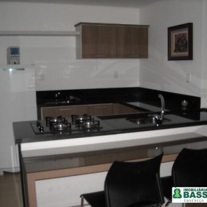 Kitinete Mobiliado com 44m², 1 dormitório, 1 vaga, no bairro Villagio Iguatemi em Caxias do Sul para Comprar