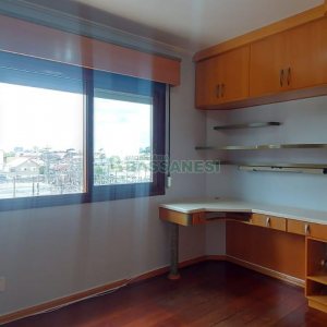 Apto Mobiliado com 140m², 3 dormitórios, 2 vagas, no bairro Lourdes em Caxias do Sul para Alugar