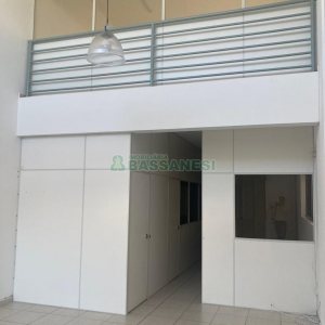 Loja com 149m², no bairro Pio X em Caxias do Sul para Alugar