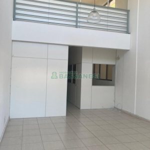 Loja com 149m², no bairro Pio X em Caxias do Sul para Alugar