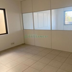 Loja com 149m², no bairro Pio X em Caxias do Sul para Alugar