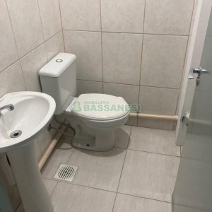 Loja com 149m², no bairro Pio X em Caxias do Sul para Alugar