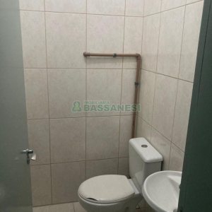 Loja com 149m², no bairro Pio X em Caxias do Sul para Alugar
