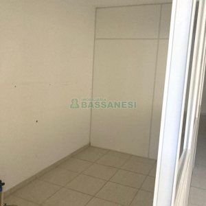 Loja com 149m², no bairro Pio X em Caxias do Sul para Alugar