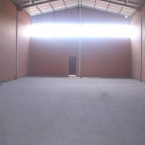 Pavilhão com 300m², no bairro Santa Lucia em Caxias do Sul para Alugar