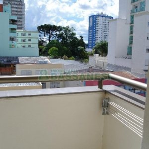 Apto Mobiliado com 40m², 1 dormitório, 1 vaga, no bairro São Pelegrino em Caxias do Sul para Comprar