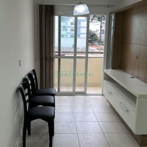 Apto Mobiliado com 34m², 1 dormitório, 1 vaga, no bairro São Pelegrino em Caxias do Sul para Alugar ou Comprar