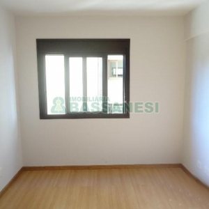 Apartamento com 50m², 1 dormitório, 1 vaga, no bairro Centro em Caxias do Sul para Alugar