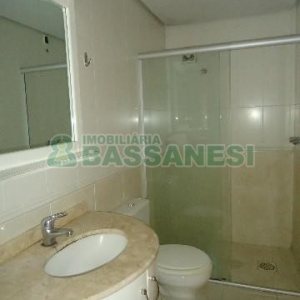 Apartamento com 50m², 1 dormitório, 1 vaga, no bairro Centro em Caxias do Sul para Alugar