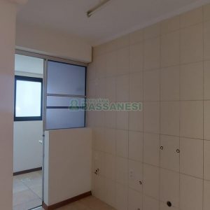 Apartamento com 50m², 1 dormitório, 1 vaga, no bairro Centro em Caxias do Sul para Alugar