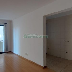 Apartamento com 50m², 1 dormitório, 1 vaga, no bairro Centro em Caxias do Sul para Alugar