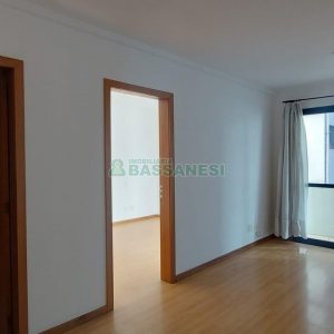 Apartamento com 50m², 1 dormitório, 1 vaga, no bairro Centro em Caxias do Sul para Alugar