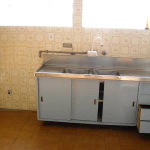 Casa Comercial com 302m², 4 dormitórios, no bairro Centro em Caxias do Sul para Comprar