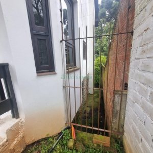 Casa Comercial com 275m², 3 dormitórios, 2 vagas, no bairro Cinqüentenário em Caxias do Sul para Alugar
