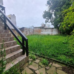 Casa Comercial com 275m², 3 dormitórios, 2 vagas, no bairro Cinqüentenário em Caxias do Sul para Alugar