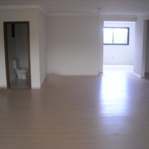 Apartamento com 170m², 3 dormitórios, 1 vaga, no bairro Nossa Senhora da Saúde em Caxias do Sul para Alugar