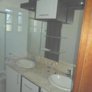 Apartamento com 170m², 3 dormitórios, 1 vaga, no bairro Nossa Senhora da Saúde em Caxias do Sul para Alugar